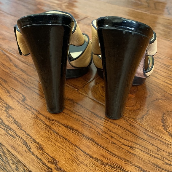 L.A.M.B chunky heel, Womens 9, black & tan - Picture 6 of 9